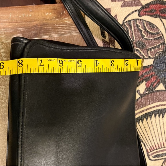 Vintage Coach Bag - Picture 3 of 7